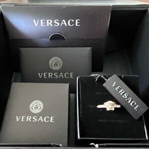 Versace Crystal La Medusa Ring